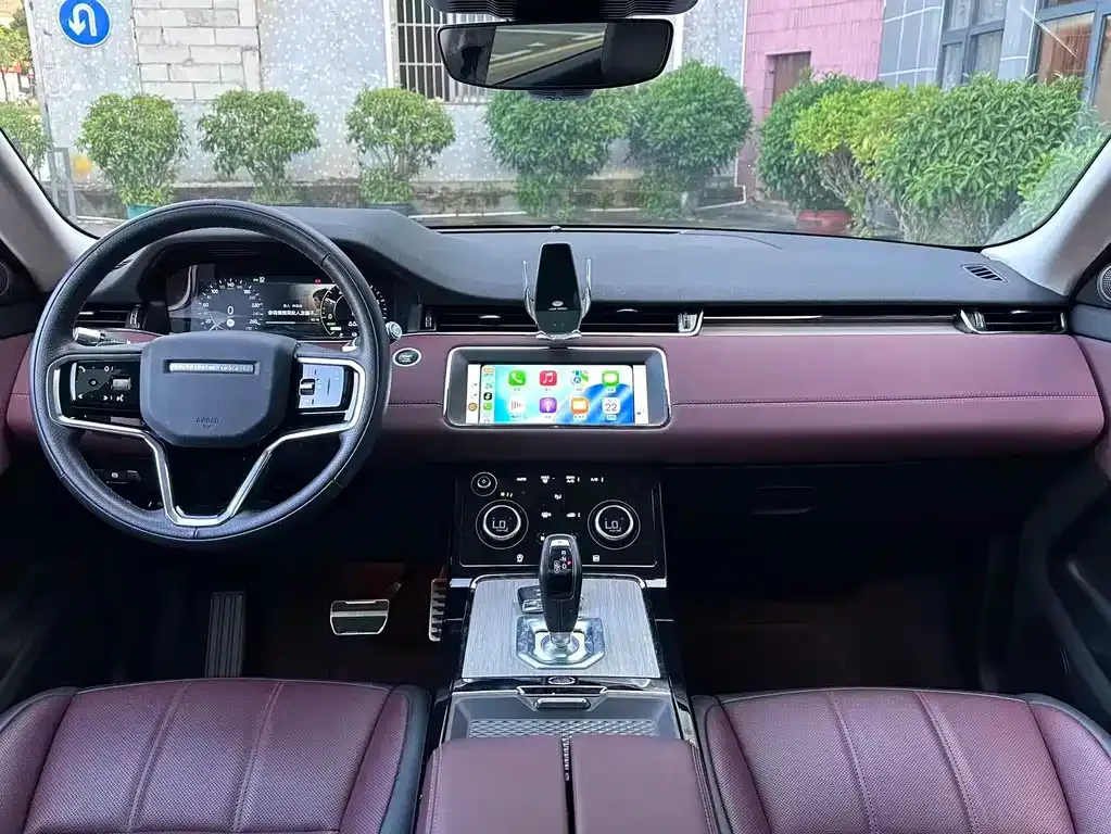 Land Rover Evoque PHEV — фото 10