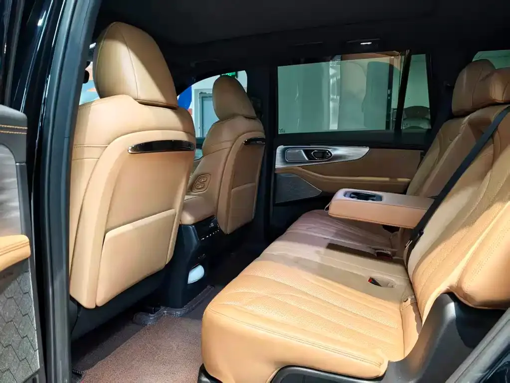 GAC Motor Trumpchi ES9 — фото 8