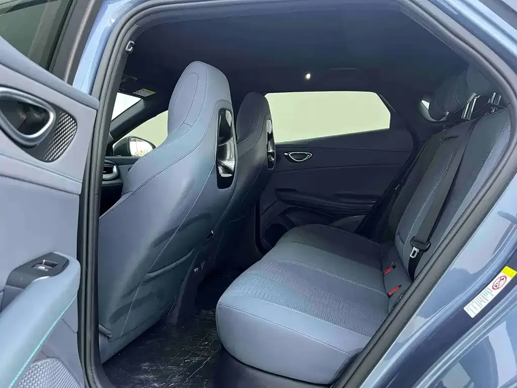 BYD Seal 06GT — фото 6