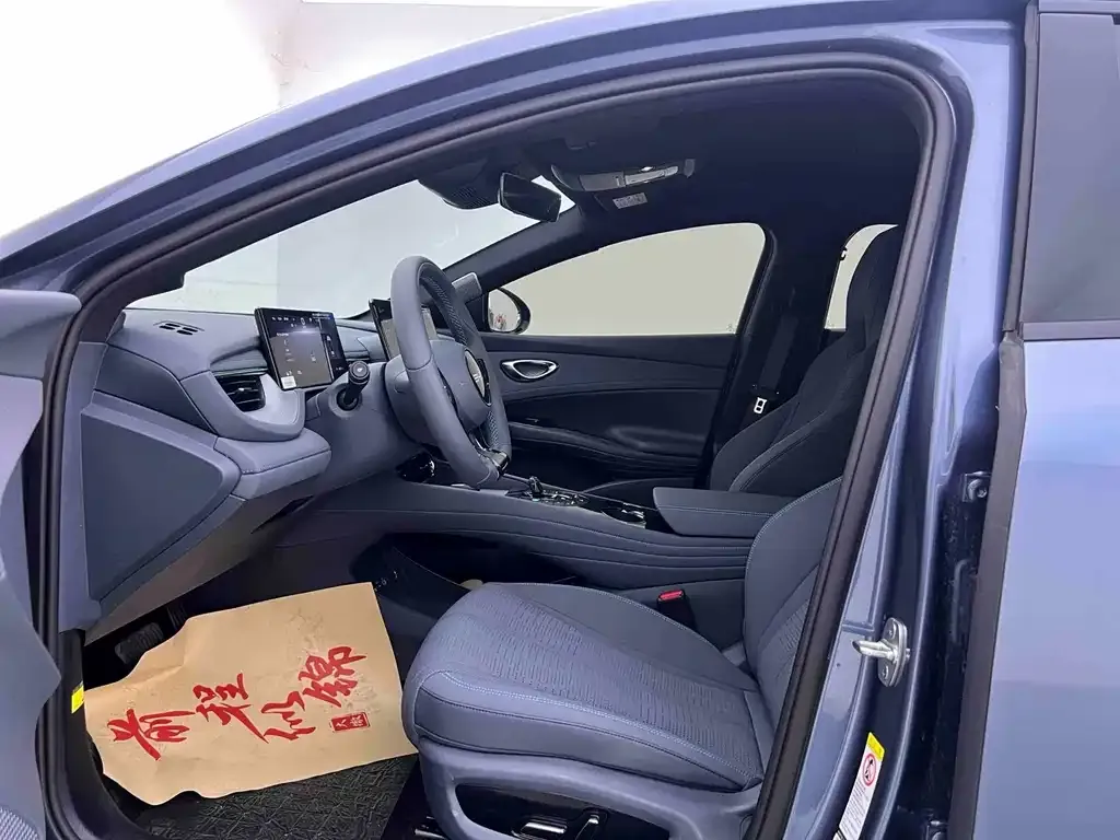 BYD Seal 06GT — фото 3