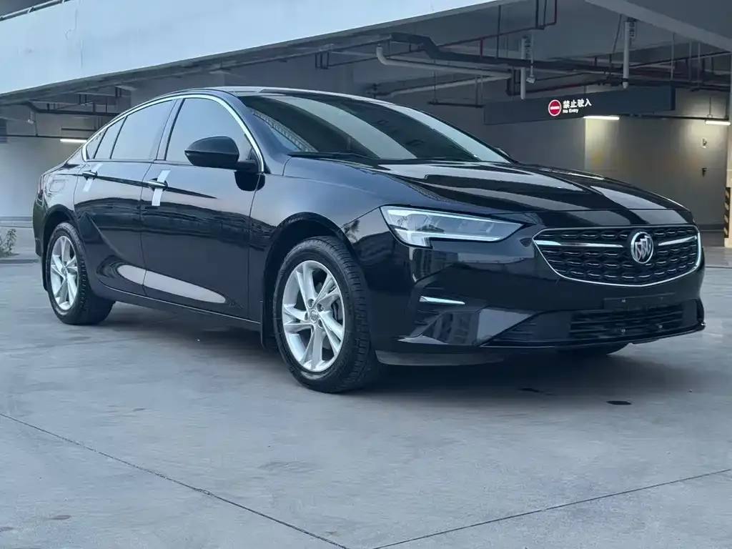 Buick Regal — фото 10