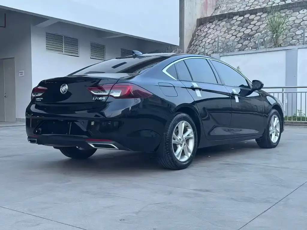 Buick Regal — фото 7