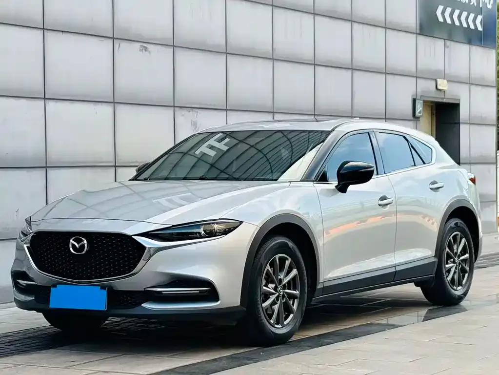 Mazda CX-4 — фото 1