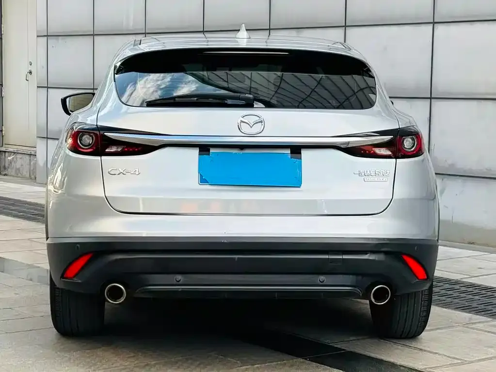 Mazda CX-4 — фото 10