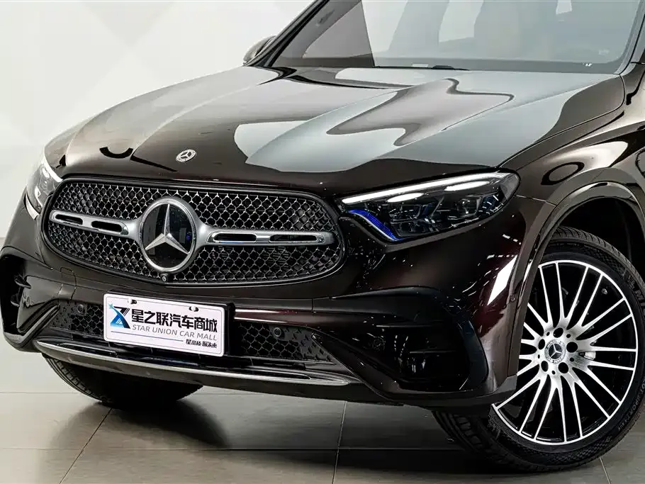 Mercedes-Benz GLC — фото 8