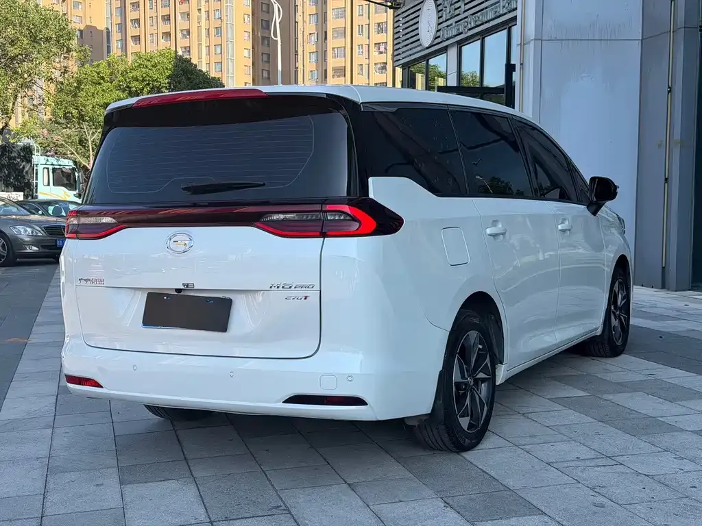 GAC Motor Trumpchi M6 — фото 3