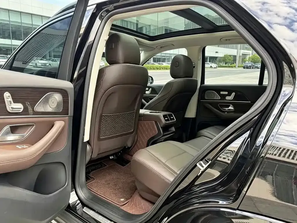 Mercedes-Benz GLE (Import) — фото 2