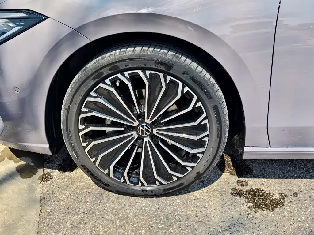 Volkswagen Passat — фото 2