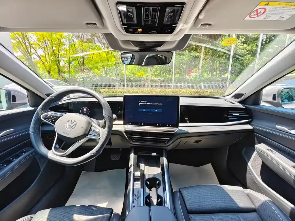 Volkswagen Passat — фото 3