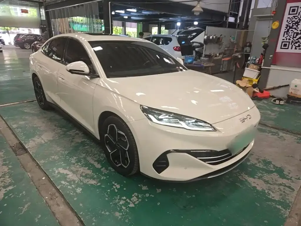 BYD Seal 06 — фото 10
