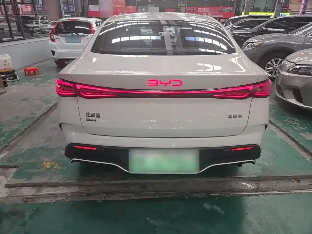 BYD Seal 06 — фото 9