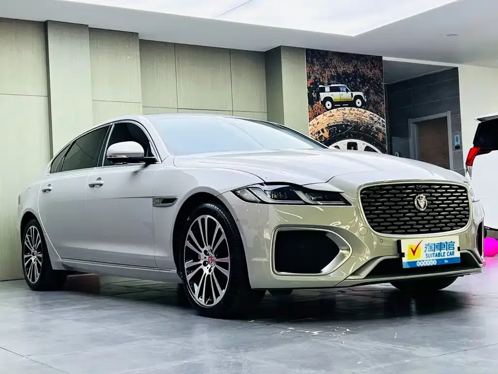 Jaguar XFL — фото 4