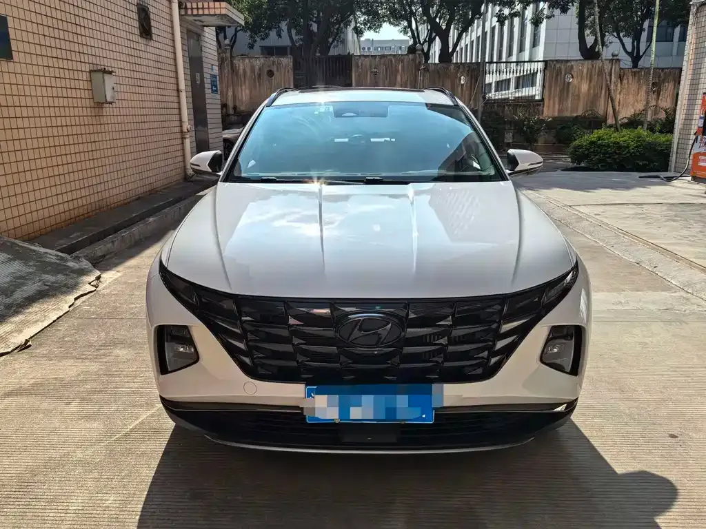 Hyundai Tucson — фото 7