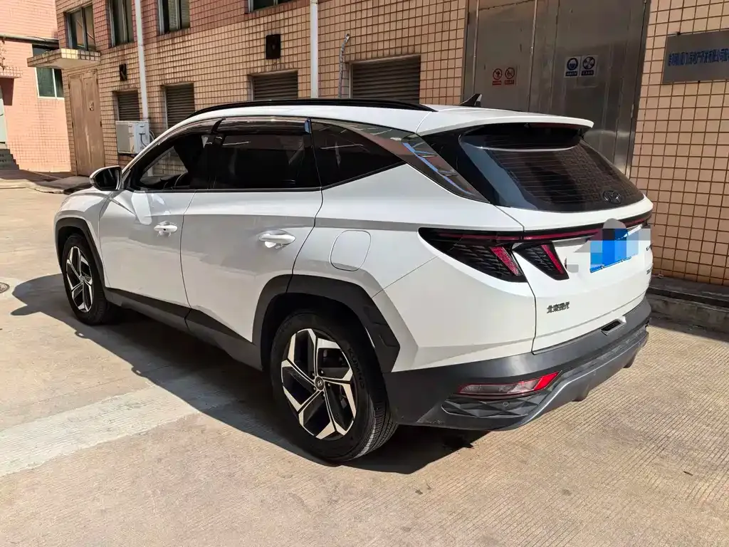 Hyundai Tucson — фото 3