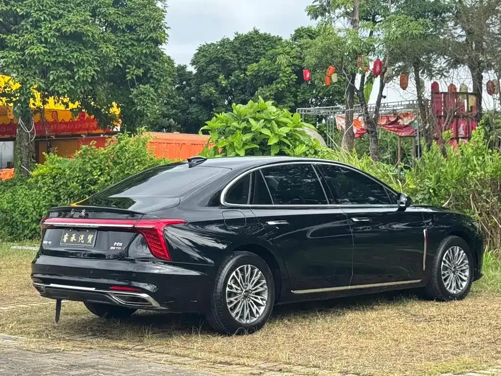 Hongqi H5 — фото 3