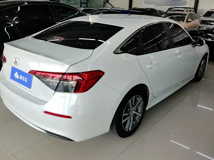 Honda Civic — фото 6