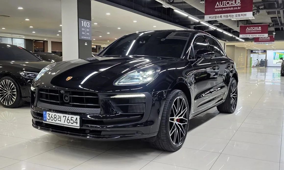 Porsche Macan — фото 1