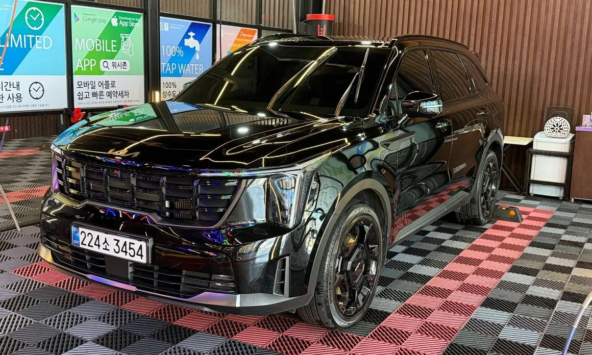 Kia Sorento — фото 1