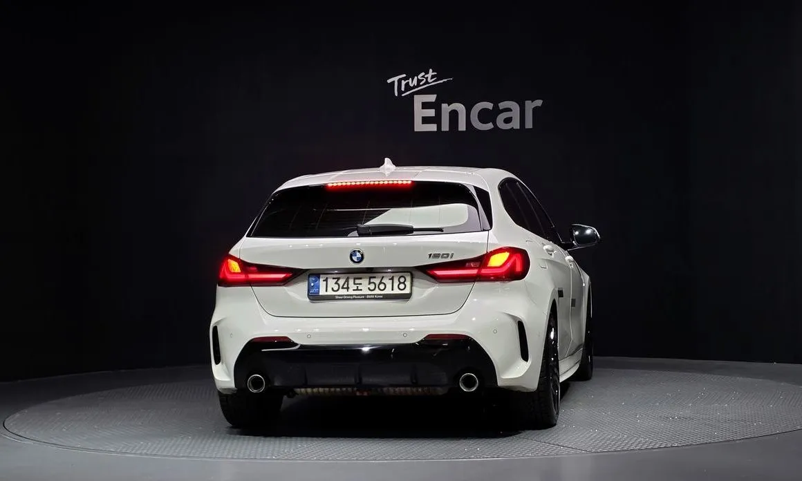 BMW 1-Series — фото 10