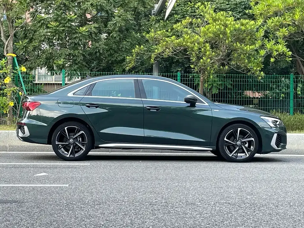 Audi A3 — фото 10