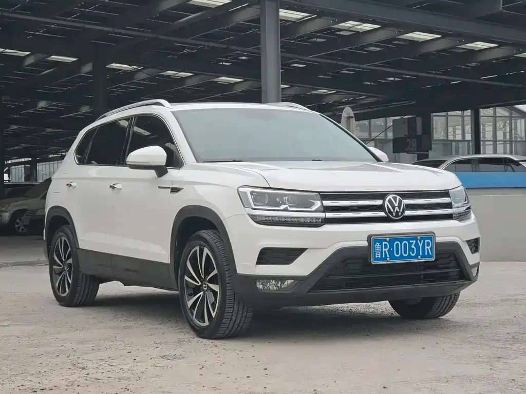 Volkswagen Tharu — фото 3