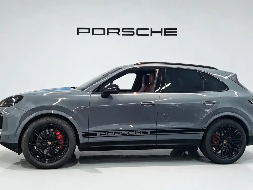 Porsche Cayenne — фото 6