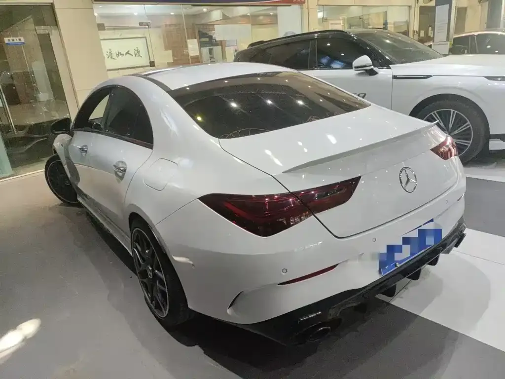 Mercedes-Benz CLA AMG — фото 7