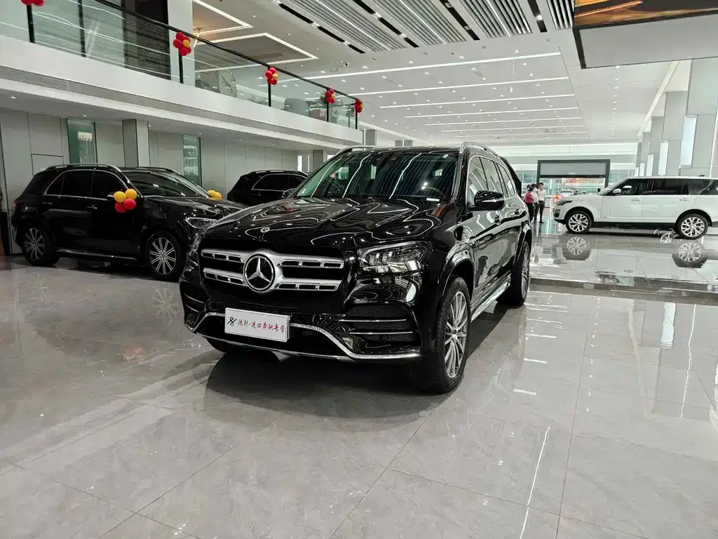 Mercedes-Benz GLS — фото 1