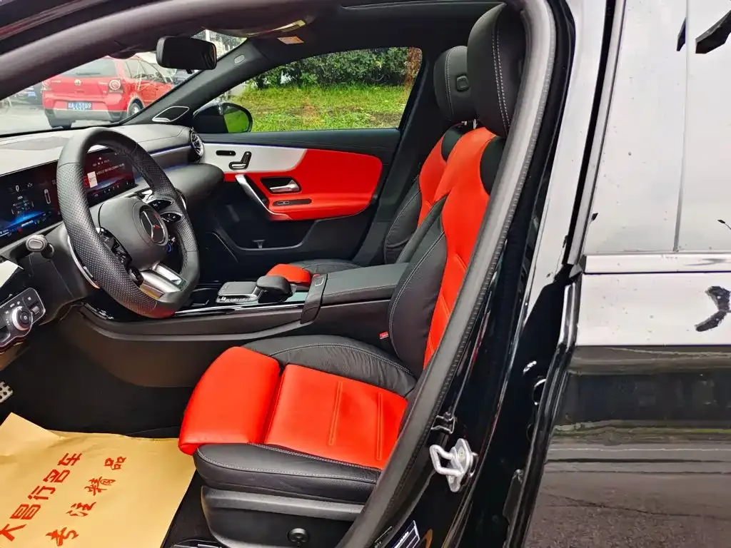 Mercedes-Benz A-Class AMG — фото 4