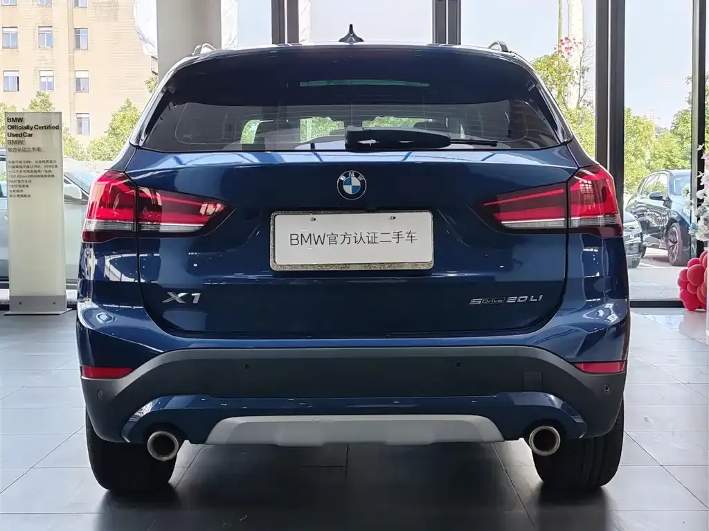 BMW X1 — фото 2