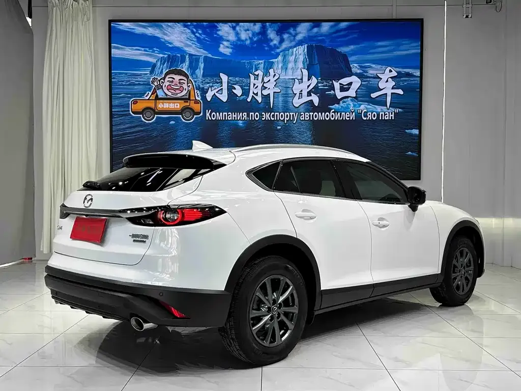 Mazda CX-4 — фото 10