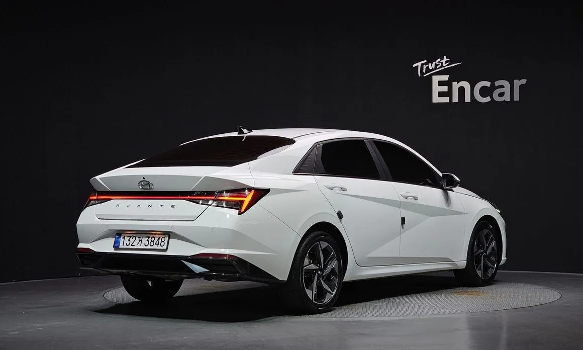 Hyundai AVANTE — фото 4