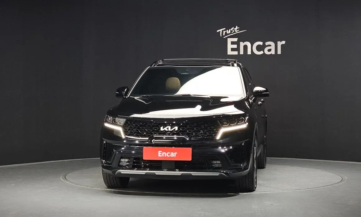 Kia Sorento — фото 6