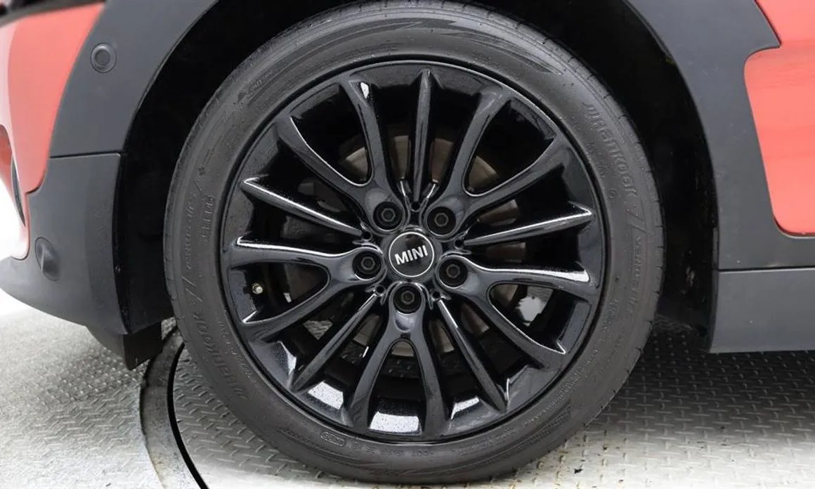 Mini Clubman — фото 7