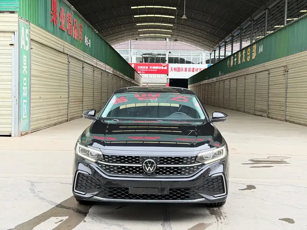 Volkswagen Passat — фото 6