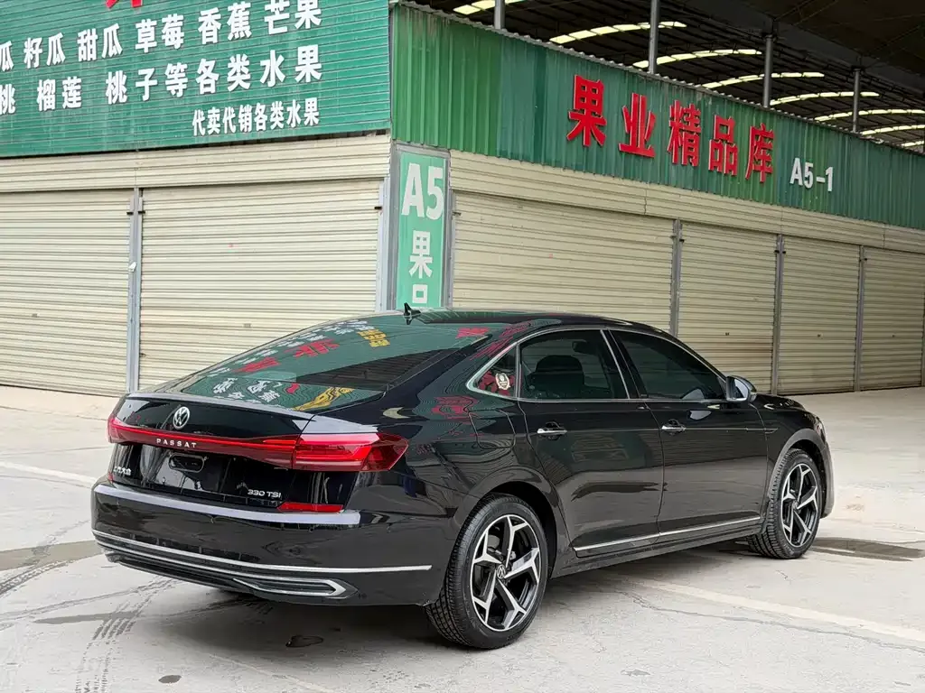 Volkswagen Passat — фото 7