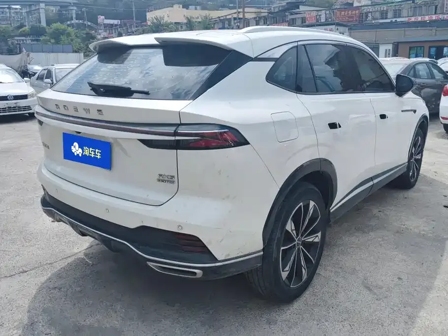 Roewe RX5 — фото 10