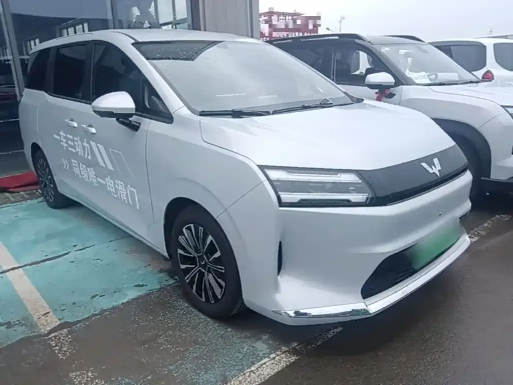 Wuling Xingguang 730 New Energy — фото 5