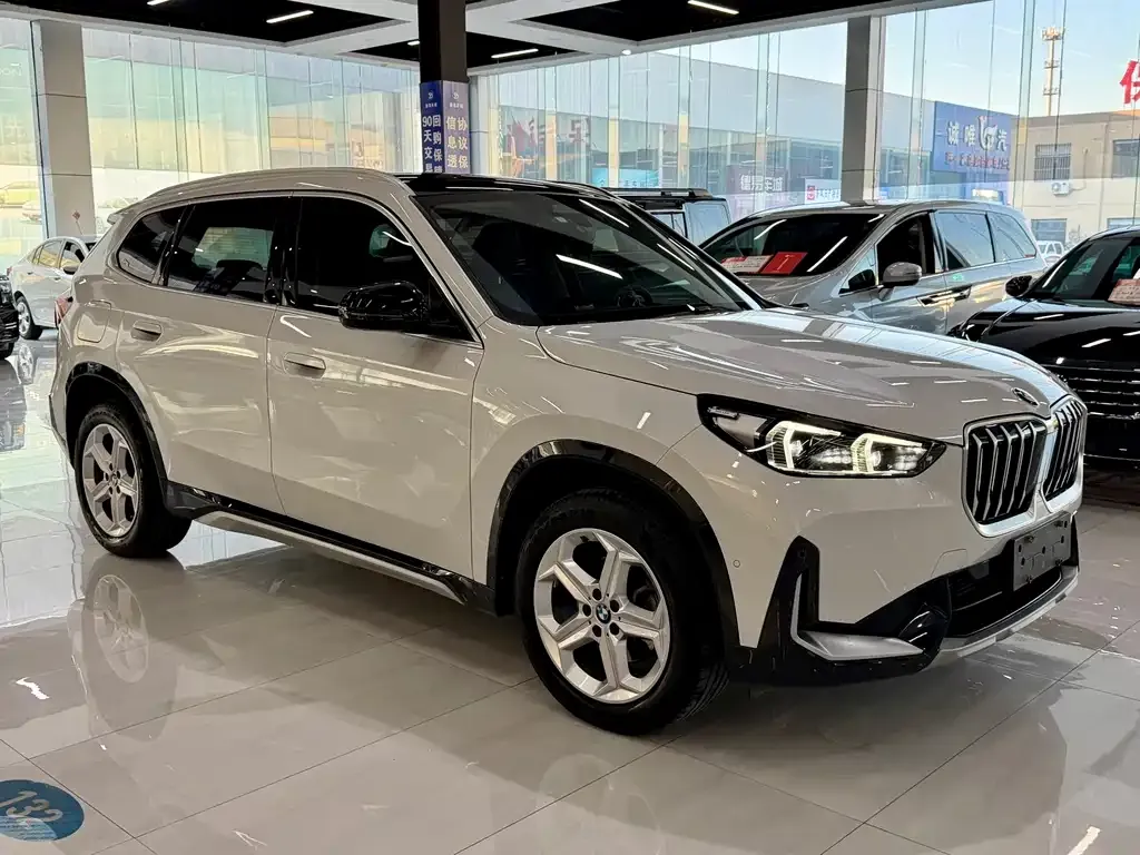 BMW X1 — фото 4