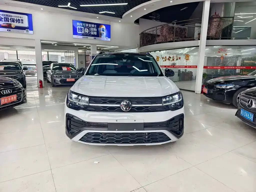 Volkswagen Tharu — фото 4