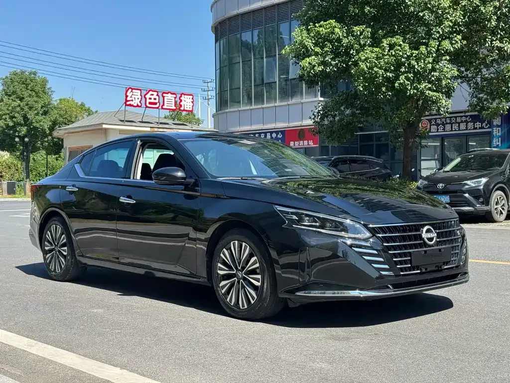 Nissan Teana — фото 8