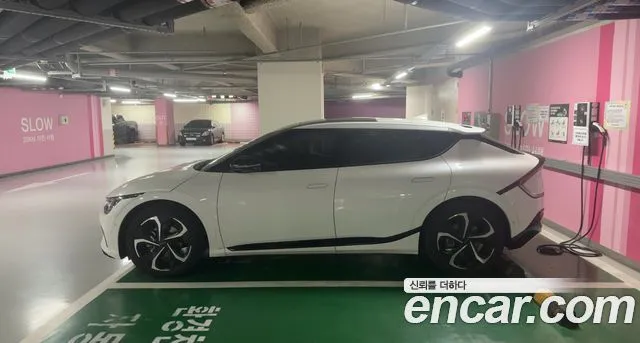 Kia EV6 — фото 4