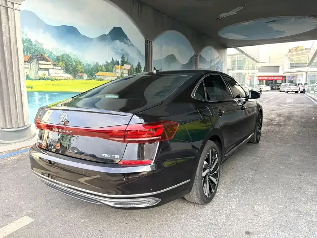 Volkswagen Passat — фото 4