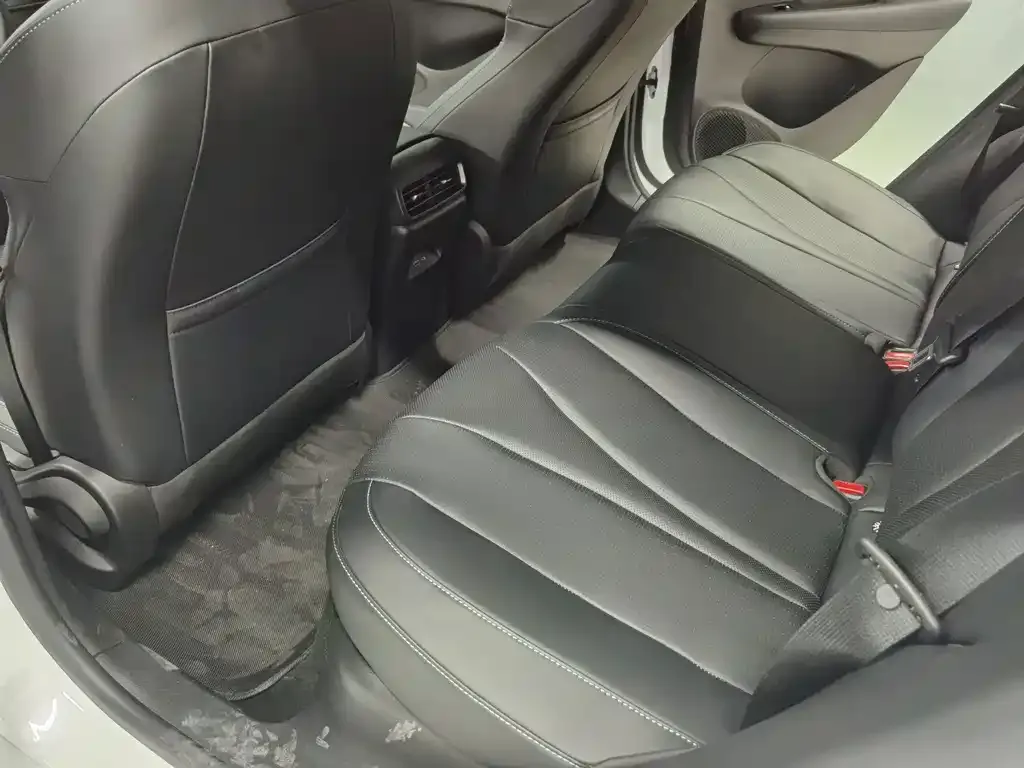 BYD Seal 05 DM-i — фото 3