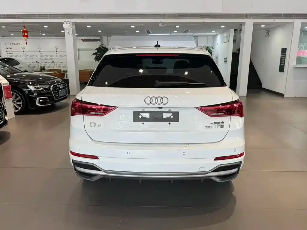 Audi Q3 — фото 2