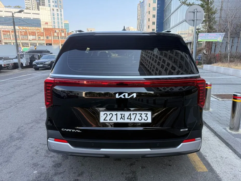 Kia Carnival — фото 2
