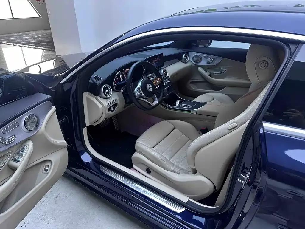 Mercedes-Benz C-Class (Import) — фото 6