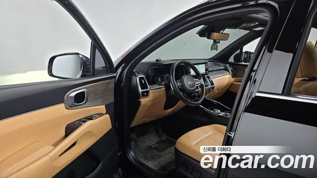 Kia Sorento — фото 6