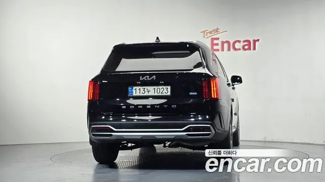 Kia Sorento — фото 9