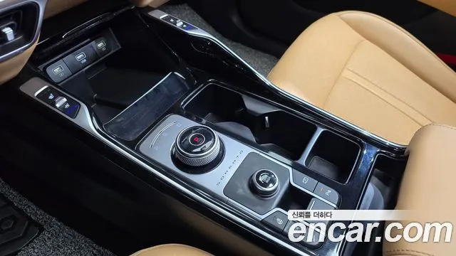 Kia Sorento — фото 5
